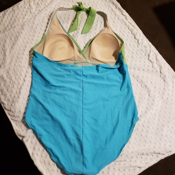 Sand N Sun size 18 - 20 2X color block swim suit - Picture 2 of 7